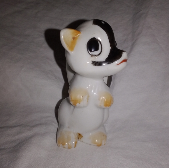 Vintage Skunk Toothpick Holder Made In Japan MCM Mid Century Modern. 3" tall - Picture 5 of 9